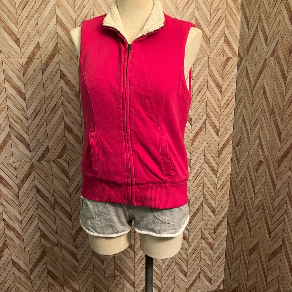 Old navy fleece vest
